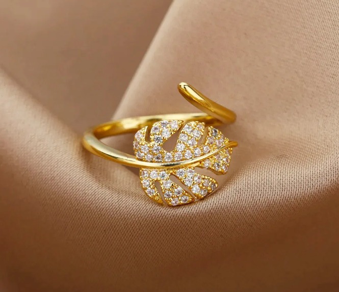 Earrings collection